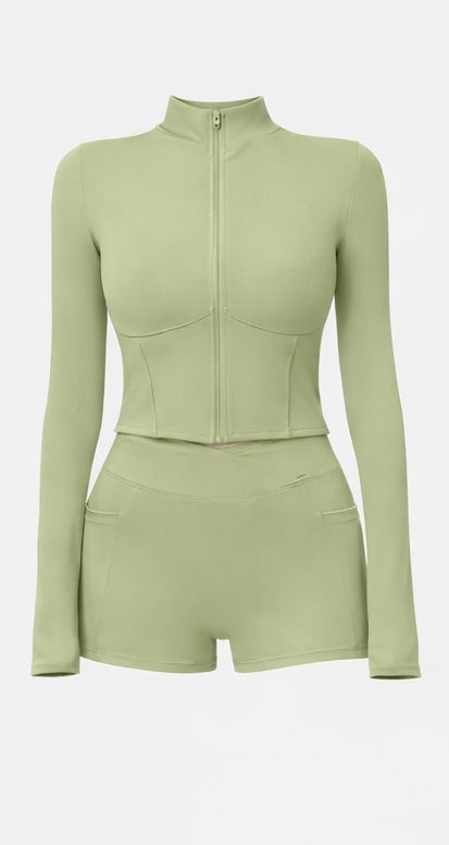 Damen Sportset – Langarm Zip-Jacke & High-Waist Shorts