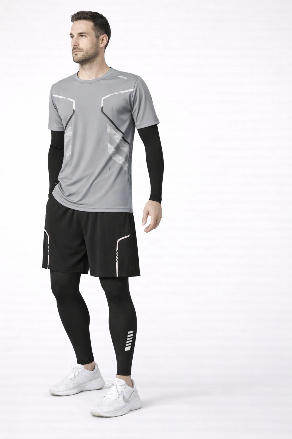 Herren Performance Sportset 4-teilig – Funktionsshirt, Shorts, Langarm-Kompressionsshirt & Kompressionsleggings