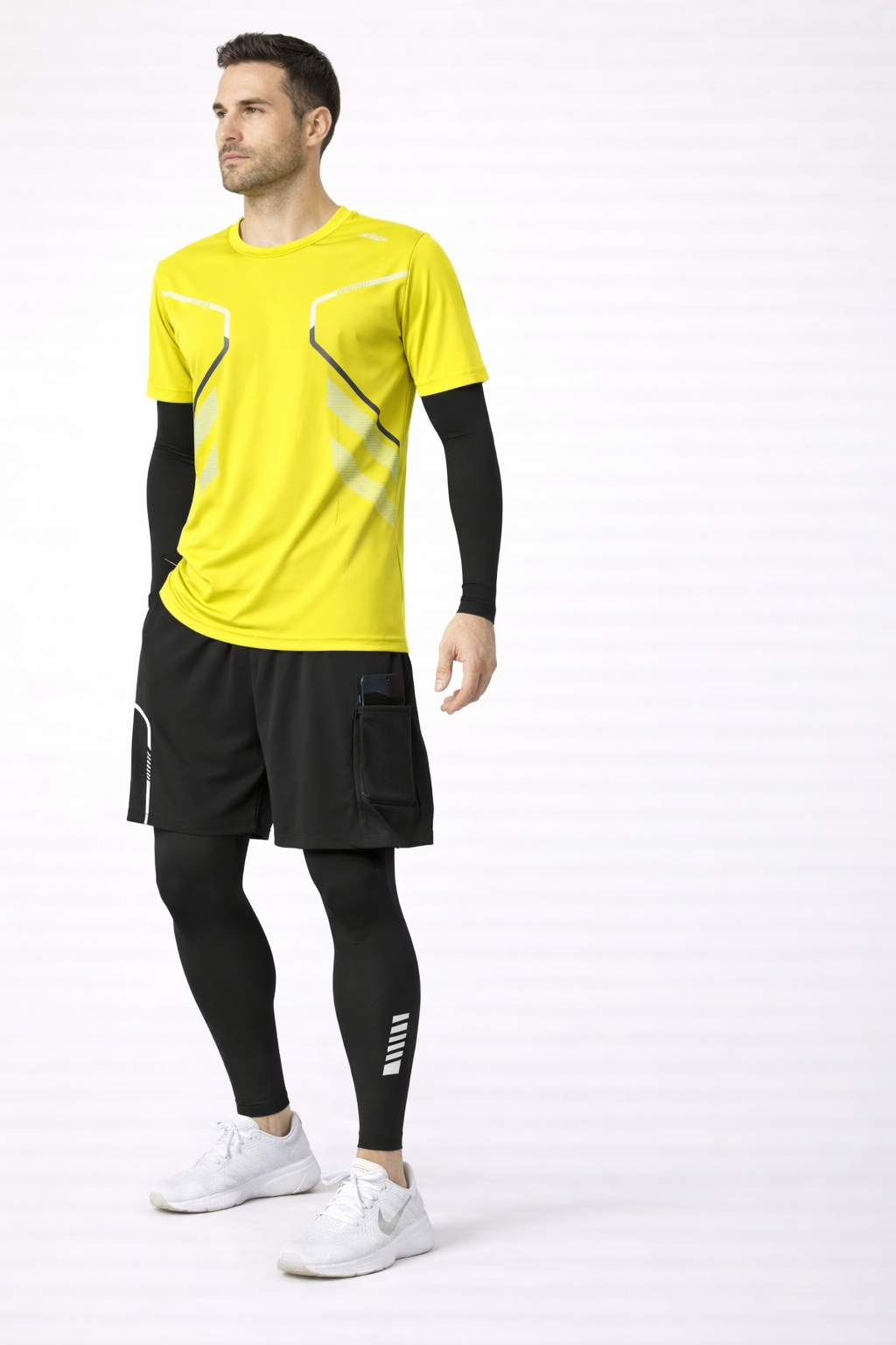 Herren Performance Sportset 4-teilig – Funktionsshirt, Shorts, Langarm-Kompressionsshirt & Kompressionsleggings